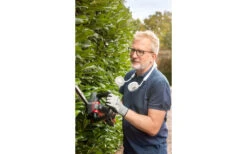 Maximex Akku-Umhängeventilator (inkl. Akku) -Fiama Camping Geschaft 289047 2101190