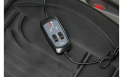 IWH Carbon Sitzheizung Für Zigarettenanzünder 12 V -Fiama Camping Geschaft 707603 5046020